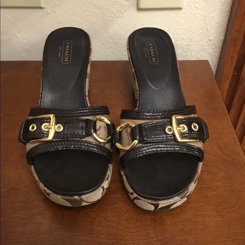 Coach Wedges